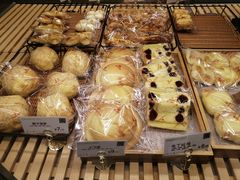 -顶东面包花园·生日蛋糕(世博店)