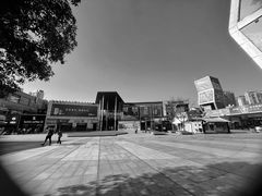 -证大大拇指广场(芳甸路店)