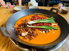 -周幺妹重庆老火锅(银泰城总店)