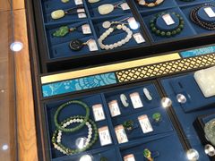 -品真阁华夏典当行(四通桥店)