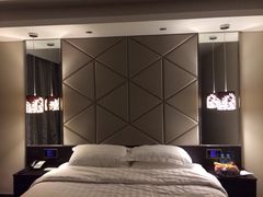 桔子酒店精选(西藏北路店)-桔子酒店(上海西藏北路地铁站店)
