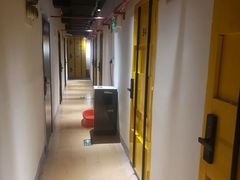 -美立方自助仓(新华医院店)