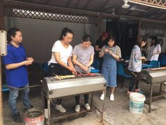 -亲兄弟真人CS团建拓展基地