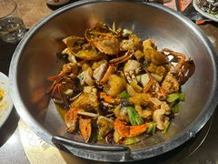 -七欣天香辣蟹火锅(上海银亿滨江店)