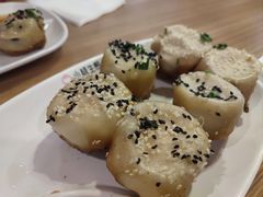 -小杨生煎(金山百联购物中心3楼店)