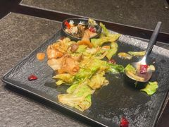 -浩运·海鲜青岛菜·海胆水饺(石老人店)