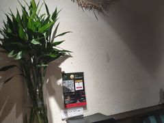 -八月美食小馆(银泰城总店)