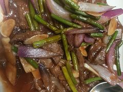 -凤凰园烤鸭店·唐山菜·传承花椒肉(老唐丰路店)