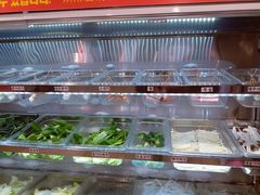 -鑫龙福麻辣烫(明洞站店)