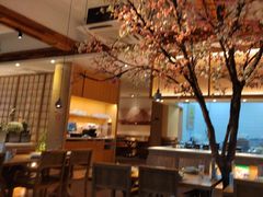 -蜜桃餐厅·伴山(湖滨商业街店)