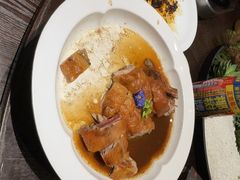 -丽华园·武汉地标楚菜餐厅(青山江滩店)
