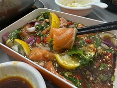 -官塘陈记鱼生·潮汕砂锅粥·潮汕生腌牛肉火锅(潮枫路总店)