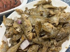椒盐旁波鱼-唔呶喔哩酒家(生产街店)
