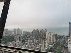 景观位-粤海璇宫·木棉花高空旋转餐厅·聚会派对