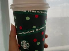 熔岩黑巧摩卡-星巴克(深圳音乐厅店)