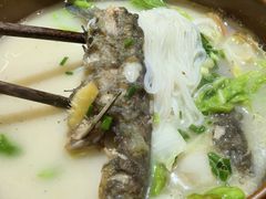 -生汆记米粉(环城南路店)