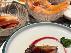 -半岛翡丽海鲜自助餐厅(观风亭店)