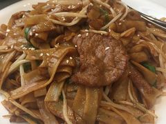 干炒牛河-頂好酒家·经典粤菜(海信广场店)
