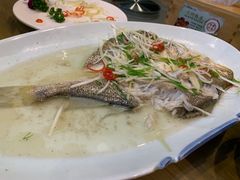 -啄佬食堂
