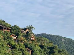 -三亚亚龙湾人间天堂鸟巢度假村