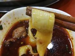 -刘胖娃鱼庄·特色肥肠鱼(杨家坪店)
