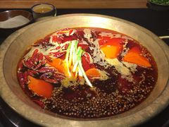 -王婆乔鲜鱼自助火锅(蜀汉路店)