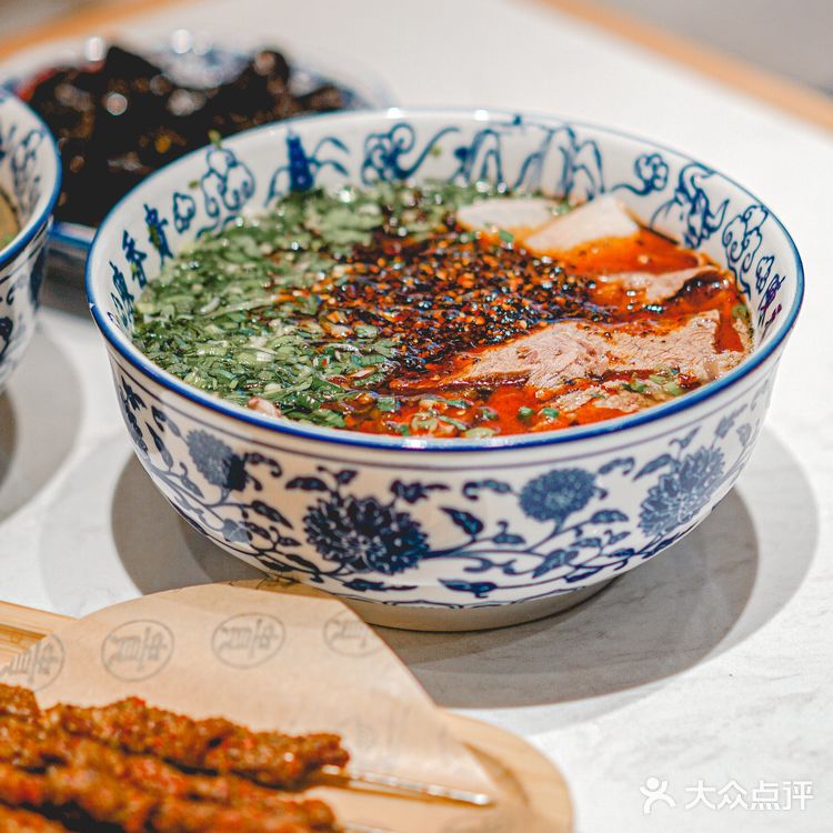 深圳美食｜好吃的牛肉面还能免费续面！