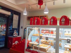 面包甜点陈列柜-仟吉KenGee(银港店)