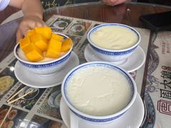 -周大娘牛乳(旧寨古村总店)
