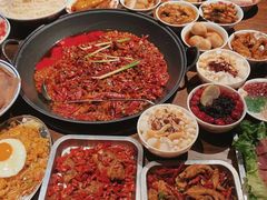 -萍姐火锅·公路夜市(武汉首店)