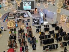 -鸿通城购物中心