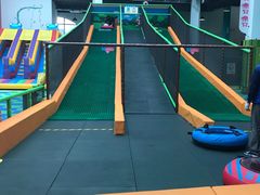 -蒙特利亲子乐园