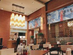-香格里拉鱼跃地中海西餐厅·牛排披萨