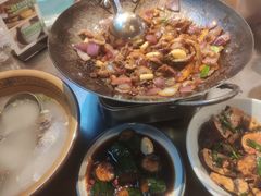 -富正毅三下锅·湘西韵味(天门山索道店)