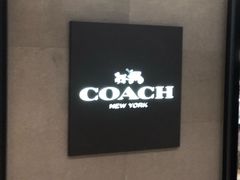 -COACH蔻驰(德基广场店)