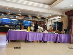 -鑫巴蜀小镇 · 水煮鱼专研店(玉桥店)