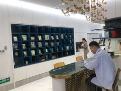 -海马体照相馆(环贸iapm大师爱情店)