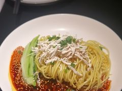 -麻六记(凤凰汇店)