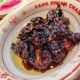 冷天里的暖心炸酱面馆