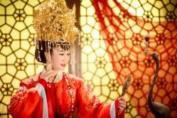 点击看大图 -九月鹰飞汉服摄影工作室