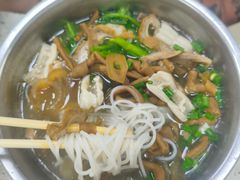 -福屿鲜捞小吃·捞化(福屿总店)
