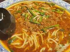 云南小锅米线-呐咪傣园·云南菜(石厦店)