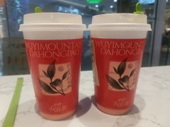 -奈雪的茶(亨特国际广场店)