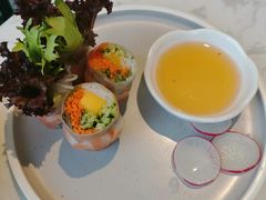 芒果大虾纸米卷-大茴香越法料理(SOHO复兴店)