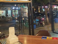 -陈员外正宗夹江烧烤(广福路店)