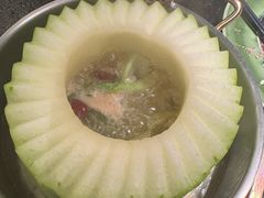 -得意咚瓜·顺德鱼生·冬瓜火锅(深圳首店)
