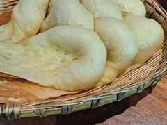 -有红鸡毛店·川菜(建设路店)