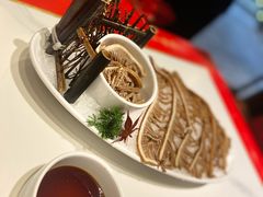 -小龙翻大江文化火锅(太古里店)