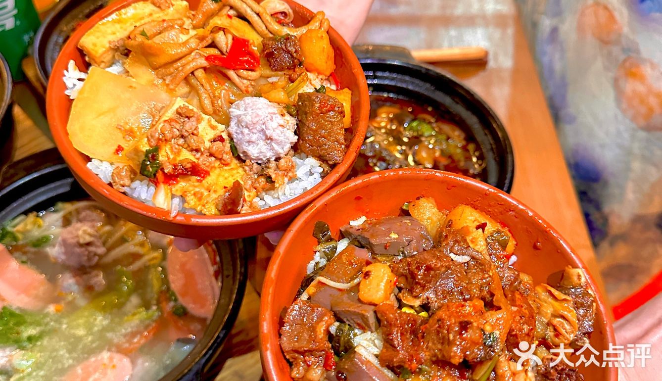 成都！街边砂锅！吃一次爱一次！