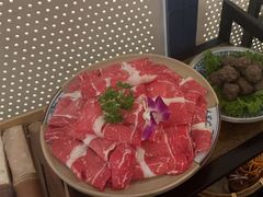-尚尚仙·酸汤猪手·猪肚鸡火锅(华联万柳购物中心店)